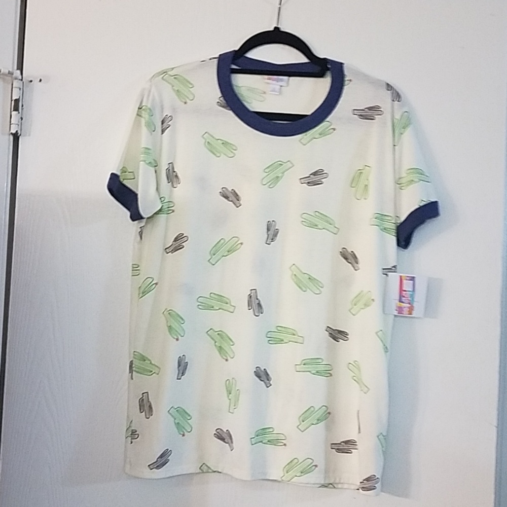 LuLaRoe top